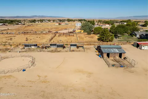 View/Area - 8628 W Avenue E, Lancaster, CA 93536 photo 8 of 8