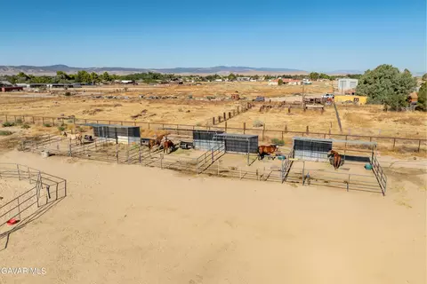 Other - 8628 W Avenue E, Lancaster, CA 93536 photo 8 of 13