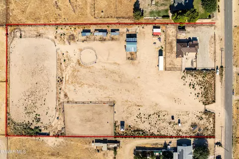 View/Area - 8628 W Avenue E, Lancaster, CA 93536 photo 4 of 8