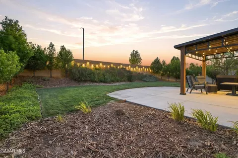 Exterior - 44445 Freer Way, Lancaster, CA 93536 photo 4 of 10