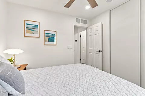 Bedroom - 44445 Freer Way, Lancaster, CA 93536 photo 5 of 6
