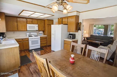 Kitchen - 37416 E 17th St, Palmdale, CA 93550 photo 1 of 1
