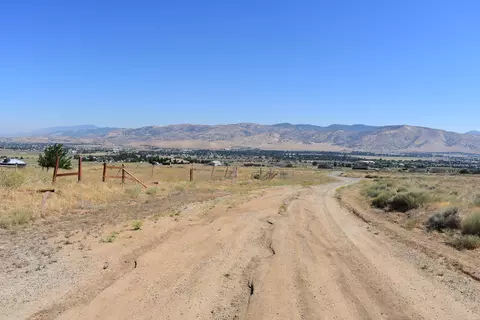 Ottawa Drive, Tehachapi, CA 93561 photo 10
