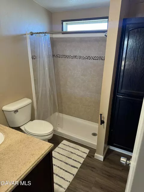 Bath - 6 S Oo S Dennison Rd #24, Tehachapi, CA 93561 photo 4 of 4