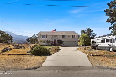 Other - 28360 Burning Tree Dr, Tehachapi, CA 93561 photo 6 of 18