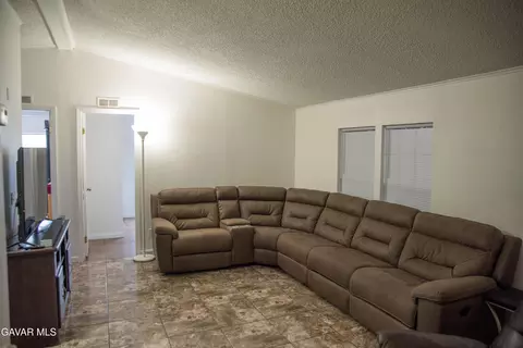 45111 E 25th St #SPC 24, Lancaster, CA 93535 photo 6