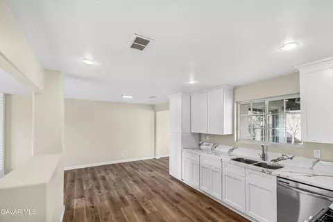 Kitchen - 45503 W 11th St, Lancaster, CA 93534 photo 1 of 1