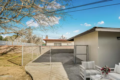 Exterior - 45503 W 11th St, Lancaster, CA 93534 photo 3 of 8