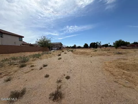 12 Th Ste Vic Avenue Q11 Ste, Palmdale, CA 93550 photo 10