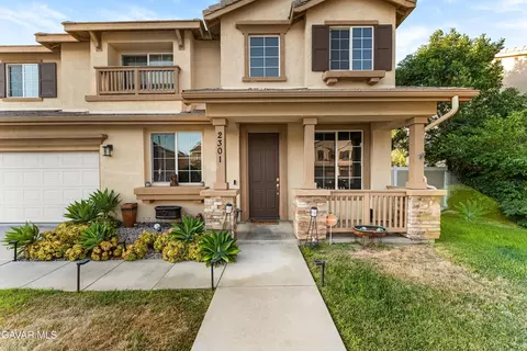 Exterior - 2301 Foxtail Dr, Palmdale, CA 93551 photo 2 of 5