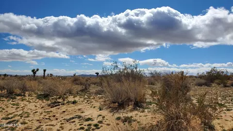 Reed Ave, Mojave, CA 93501 photo 7