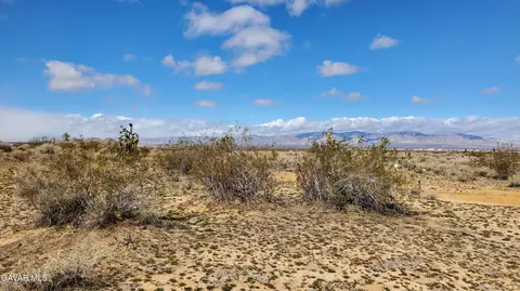 Reed Ave, Mojave, CA 93501 photo 11