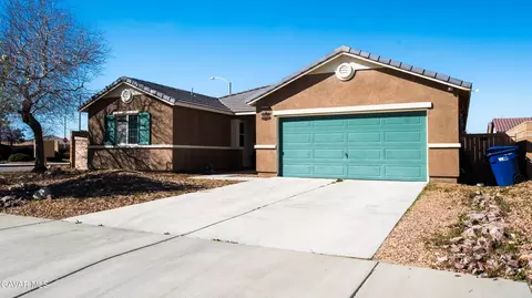 Exterior - 3525 E Avenue J3, Lancaster, CA 93535 photo 2 of 3