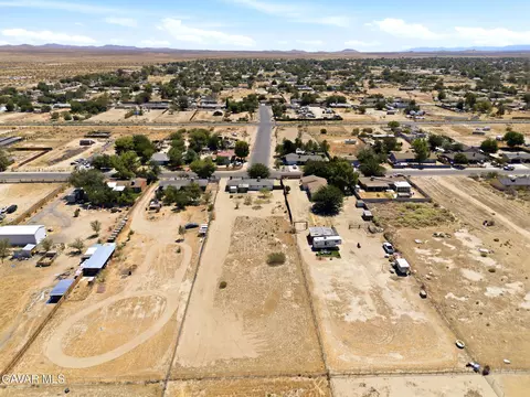 View/Area - 40985 E 163rd St, Lancaster, CA 93535 photo 5 of 6