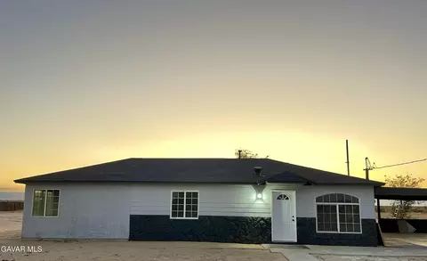48225 W 93rd St, Lancaster, CA 93536