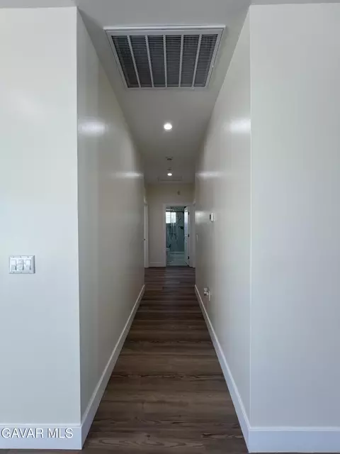 Entry Way - 10658 E Avenue R 10, Littlerock, CA 93543 photo 3 of 4