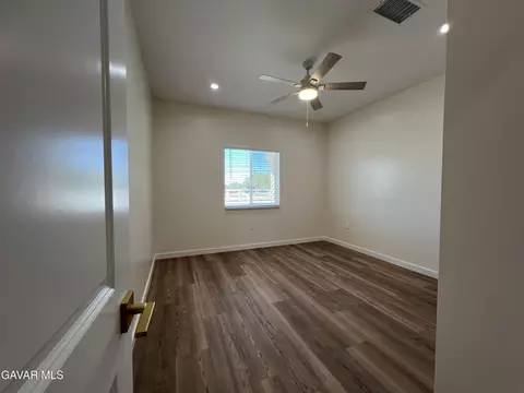 Bedroom - 10658 E Avenue R 10, Littlerock, CA 93543 photo 4 of 16