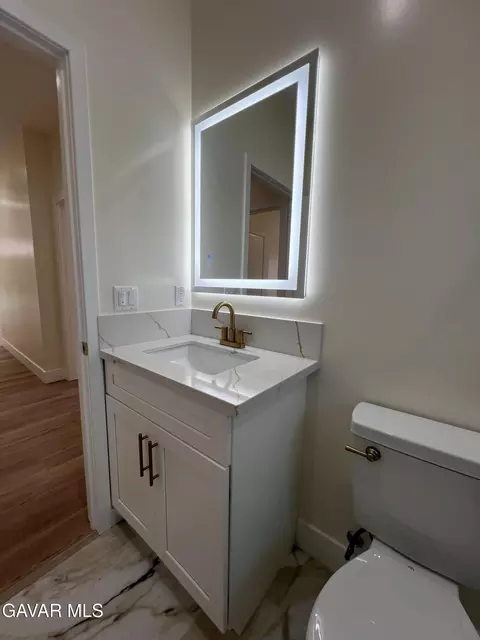 Bath - 10658 E Avenue R 10, Littlerock, CA 93543 photo 8 of 8