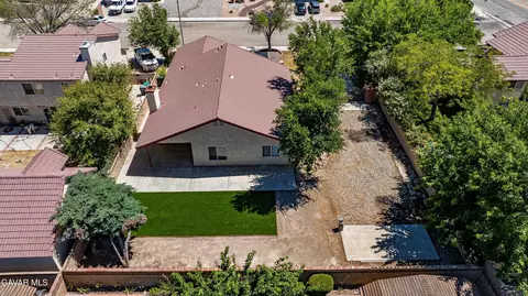 View/Area - 3327 Marilynn St, Lancaster, CA 93536 photo 2 of 5
