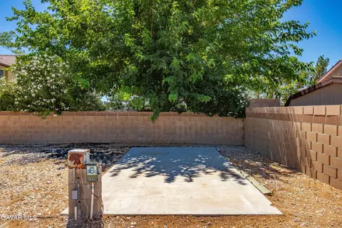Exterior - 3327 Marilynn St, Lancaster, CA 93536 photo 10 of 20