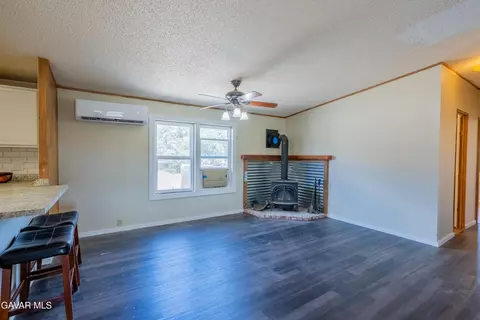 12815 Umtali Rd, Tehachapi, CA 93561 photo 13