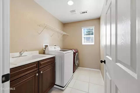 Other - 1450 S Green St, Tehachapi, CA 93561 photo 8 of 8