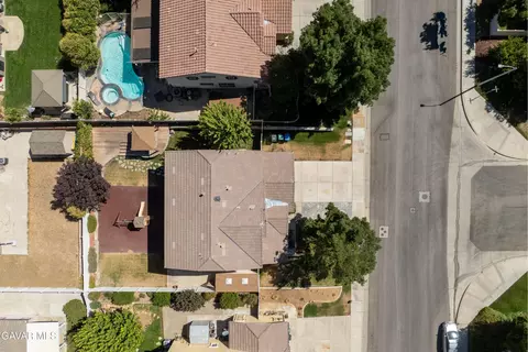 View/Area - 1450 S Green St, Tehachapi, CA 93561 photo 2 of 8