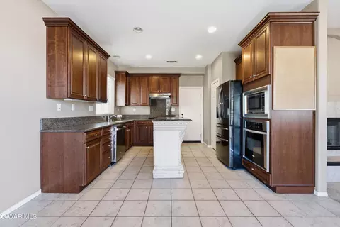 Kitchen - 1450 S Green St, Tehachapi, CA 93561 photo 1 of 1