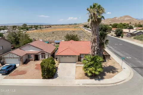 3581 Fernwood St, Rosamond, CA 93560