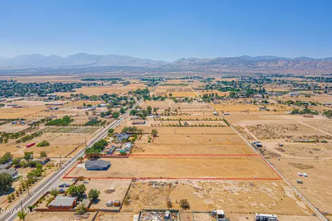 View/Area - 36309 E 85th St, Littlerock, CA 93543 photo 2 of 2