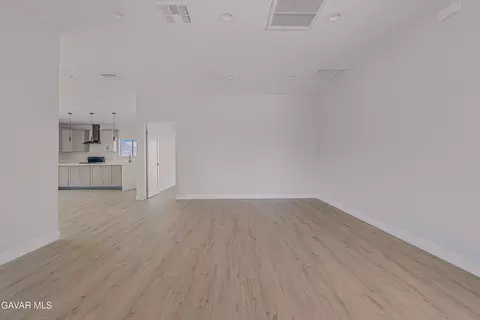 Living - 36309 E 85th St, Littlerock, CA 93543 photo 2 of 6