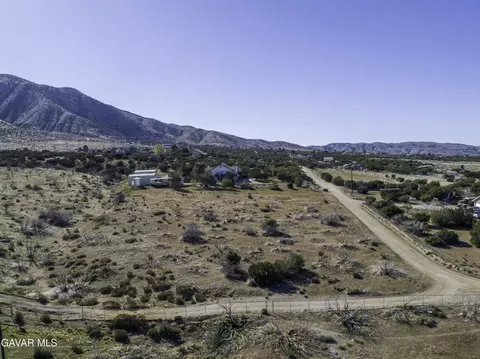 0 E Honeybee Lane Vic 118 Ste Ln, Juniper Hills, CA 93543 photo 4