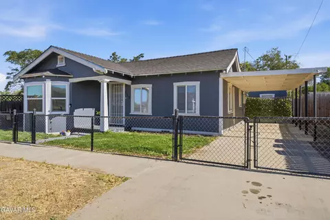 Other - 117 W H St, Tehachapi, CA 93561 photo 1 of 4