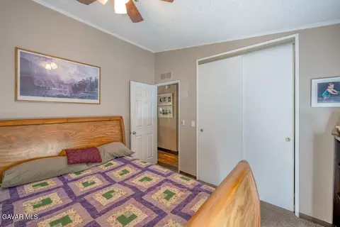 Bedroom - 34404 Red Rover Mine Rd, Acton, CA 93510 photo 3 of 4