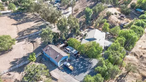 View/Area - 34404 Red Rover Mine Rd, Acton, CA 93510 photo 4 of 14