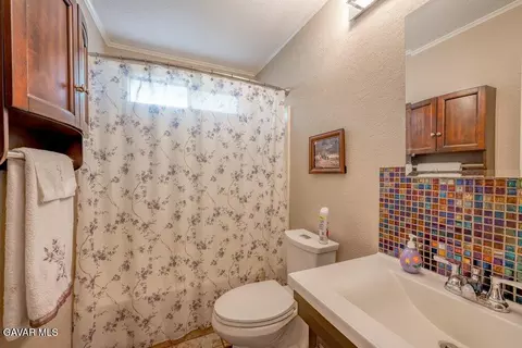 Bath - 34404 Red Rover Mine Rd, Acton, CA 93510 photo 1 of 2