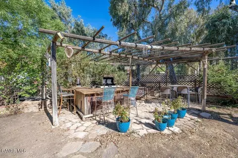 Exterior - 34404 Red Rover Mine Rd, Acton, CA 93510 photo 3 of 15