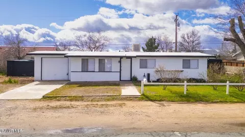 8232 Dogwood Ave, California City, CA 93505