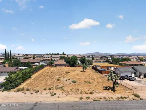 0 Pine, Hesperia, CA 92345 photo 4