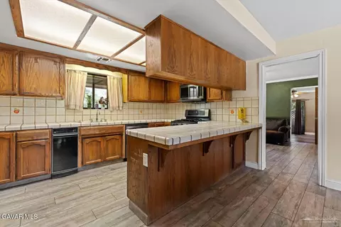 26021 Cumberland Rd, Tehachapi, CA 93561 photo 4