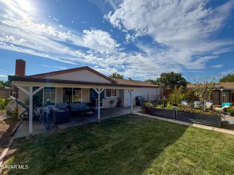 Exterior - 44148 Gingham Ave, Lancaster, CA 93535 photo 3 of 7