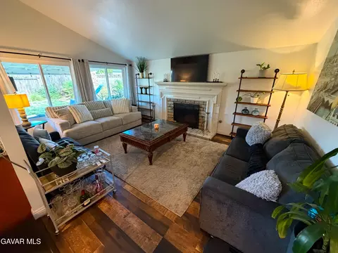 Living - 44148 Gingham Ave, Lancaster, CA 93535 photo 1 of 2