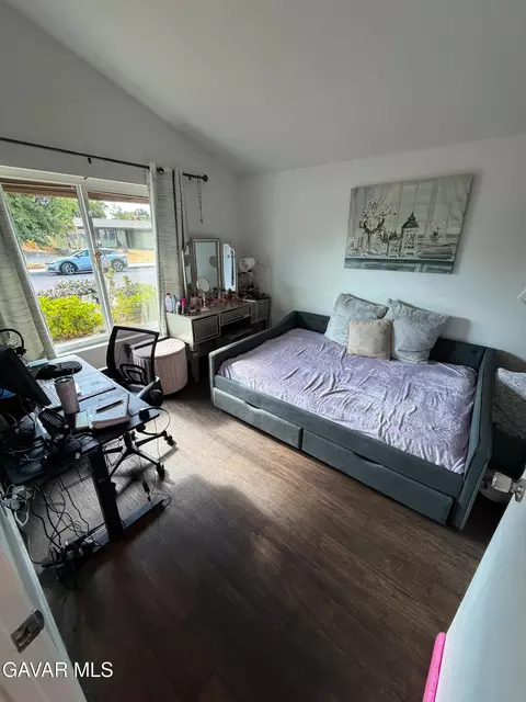 Bedroom - 44148 Gingham Ave, Lancaster, CA 93535 photo 2 of 3