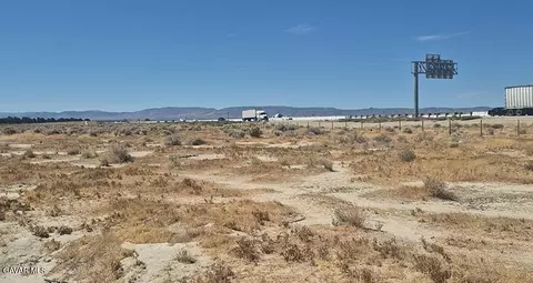 0 W Frontage Road St, Lancaster, CA 93536 photo 5