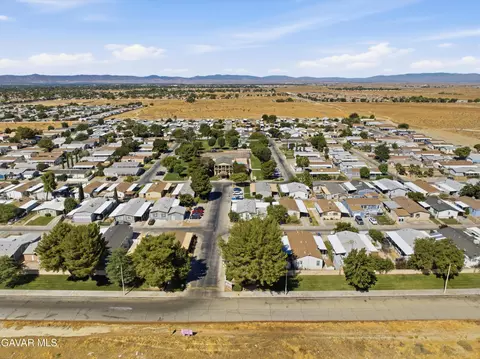 View/Area - 45465 25th St #SPC 171, Lancaster, CA 93535 photo 6 of 8