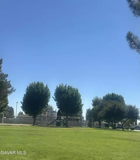 Exterior - 45465 25th St #SPC 171, Lancaster, CA 93535 photo 9 of 9