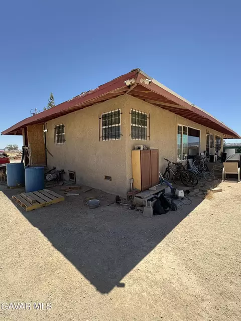 Exterior - 47823 W 40th St, Lancaster, CA 93536 photo 2 of 3