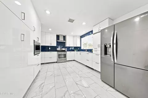 Kitchen - 3365 E Avenue K 3, Lancaster, CA 93535 photo 1 of 3