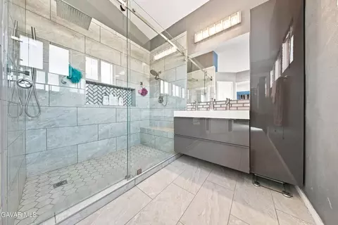 Bath - 3365 E Avenue K 3, Lancaster, CA 93535 photo 1 of 2