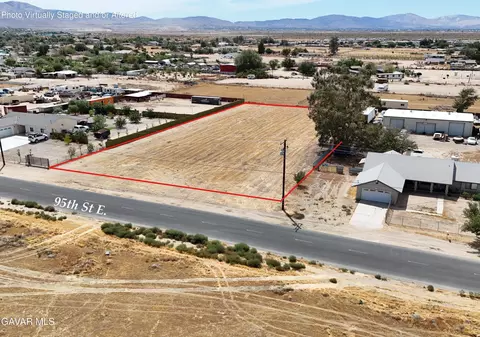 95 Th St E, Littlerock, CA 93543 photo 5